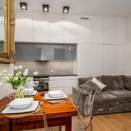 Apartament Przy Barbakanie Old Town, Sun&snow Warszawa