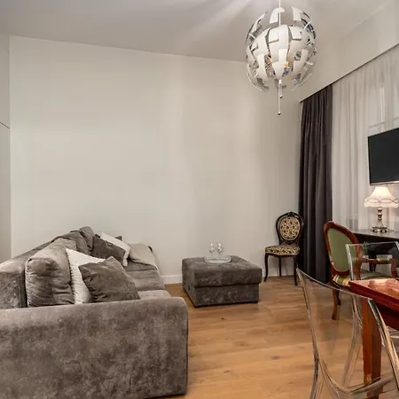 Apartament Przy Barbakanie Old Town, Sun&snow