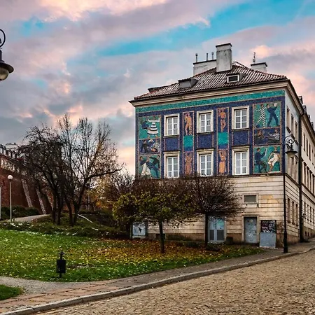 Apartment Przy Barbakanie Old Town, Sun & Snow *